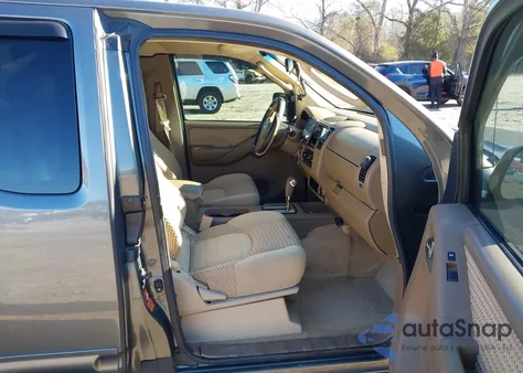 2005 Nissan Frontier Le из США, поврежденный, VIN 1N6AD06U85C435676